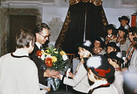 Pfarrkirche Axams: Priesterjubiläum Volkmer 25 Jahre