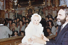 Pfarrkirche Axams: Taufe Nina Zorn