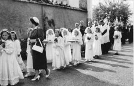 Pfarrer Magnus Johann Hager 50 jähriges Priesterjubiläum Weiße Mädchen mit Marianne Oppacher 1958