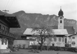 Ebbs Blick von Wildbichler Straße 40 auf Unterwirt und Kirche Nr 2 1977