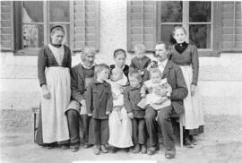 Familie Guglberger (Fischer in Oberndorf) um 1910