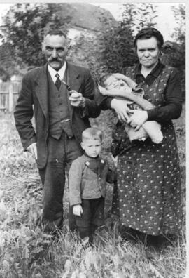 Familie Anker Georg 1938 zwei Kinder