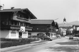 Ebbs Apotheke und Metzgerei Hörhager Wildbichler Straße 15 bis 17 Juni 1984