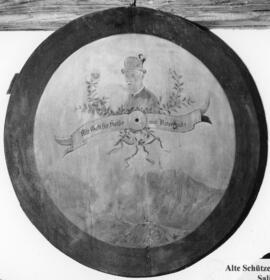 Alte Schützenscheibe beim Saliterer in Ebbs Motiv mit Gott und Kaiser und Vaterland St Nikolaus