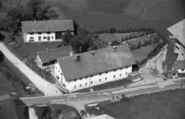 Ebbs Theaterweg 2 Altersheim 4 und altes Feuerwehrhaus samt Neubau Aufnahme aus 1956