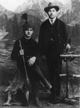 Zwei Jäger unbekannt Studiofoto um 1900