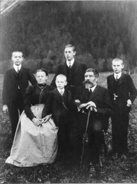 Familie Rieder Johann Schanzerwirt 1912