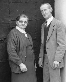 Anna und Anton Senfter Mesnerleute von Ebbs seit 1939 Bildaufnahme 1988