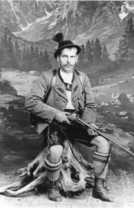 Jäger unbekannt Salonjäger Studiofoto um 1900