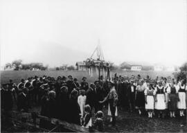 Maifeier unter den Nationalsozialisten auf dem Pfarrfeld in Ebbs 1938