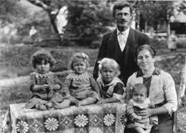 Familie Gfäller (Lobacher in Oberndorf) 1921