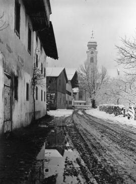 Unteres Dorf Ebbs Richtung Kirche Winter ca 1930