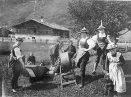 Bachl Dirndln Hochfilzen um 1910
