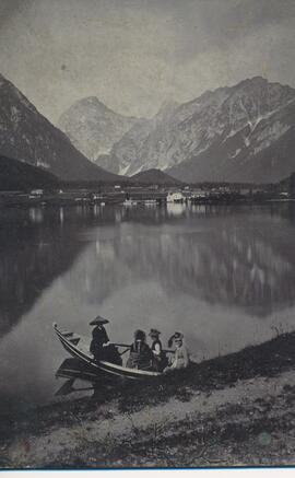 Beim Überführer mit Blick nach Pertisau - Ruderboot