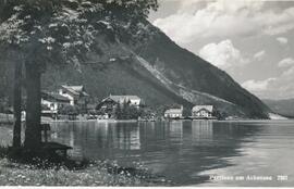 Blick auf Pertisau mit Hotel Fürstenhaus, Post und Stefanie