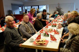 Weihnachtsfeier mit Schulaufführung