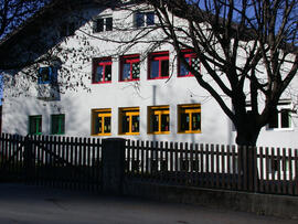 Das sanierte Schulgebäude