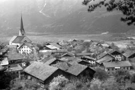 Pfarrkirche und östliches Dorf