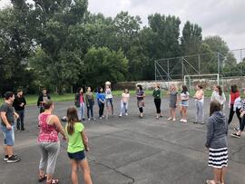 Kinder und Jugendliche auf Ungarnwoche