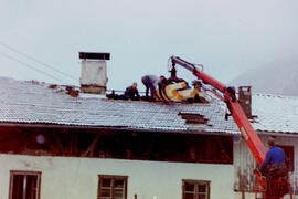 Dachdecken beim Pfeifer Hansl