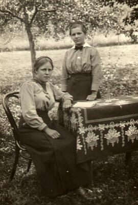 Waldhart-Schwestern Rosa und Maria