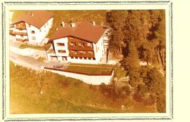 Luftbild Gebäude; Schnann