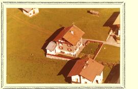 Luftbild Gebäude; Nr. 162, 199 (Dorf)
