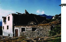 Abriss des ehemaliges Haus der Familien Großkopf, Schöpf, Ruetz