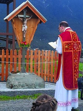 Wegkreuze Marterln. Das „neue“ Wiesenkreuz.