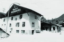 Haus Waldhart und Raffl