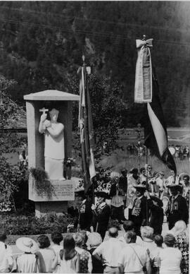 Einweihung Nepomukstatue Denkmal
