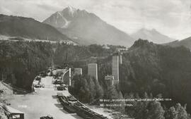 Bau der Europabrücke zwischen 1959 und 1963 - Länge: 815m, Höhe 190m