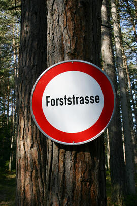 Forststrasse Schild 2007-02-24 JMF
