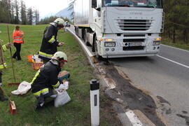 FF Ölaustritt LKW 2014-04-11_3 JMF