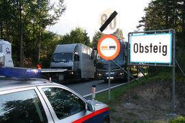 B 189 LKW Defekt 2011-09-24 JMF