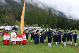 Pfarrer Rolli + Musikkapelle 2010-05-02 JMF
