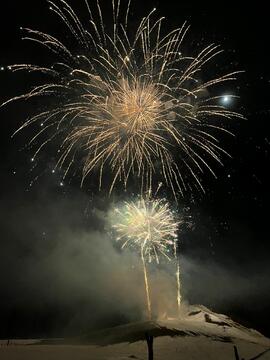 Neujahrs Open Air Feuerwerk 2022-01-01_3 Kössler Lisi