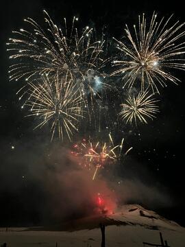 Neujahrsgala Feuerwerk 2022-01-01_2 Kössler Lisi