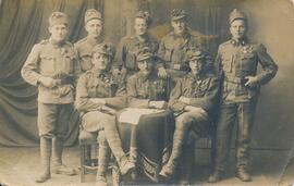 Soldatengruppe im I.Weltkrieg, beim