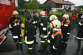 FF Brandübung Volksschule 2007-06-01_03 JMF