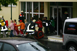 FF Brandübung Volksschule 2007-06-01_17 JMF