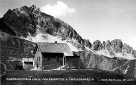 Kaiserjochhaus, Fallesinspitze und Zwölferspitzen