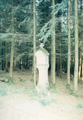 Marterl am Waldweg von der Kirche Judenstein zum "Anderlehof"