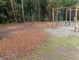 Waldspielplatz neu gestaltet