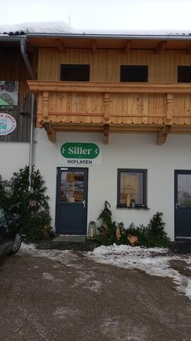 neuer Hofladen beim &quot;Siller&quot;, eröffnet am 19.12. 2022
