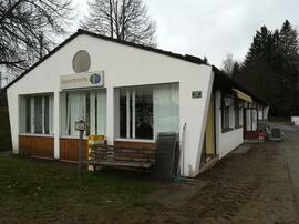 altes Sportplatzgebäude