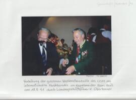 Verleihung der goldenen Verdienstmedaille an Hans Heiß