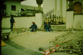 Kirchplatzgestaltung 2003