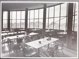 Vallugagrat Panoramarestaurant innen