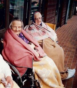 Heidegger Ida &quot;Locher&quot; und Tanzer Anna &quot;Stanz&quot;